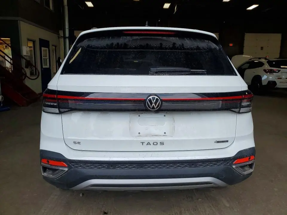2025 VOLKSWAGEN TAOS SE  