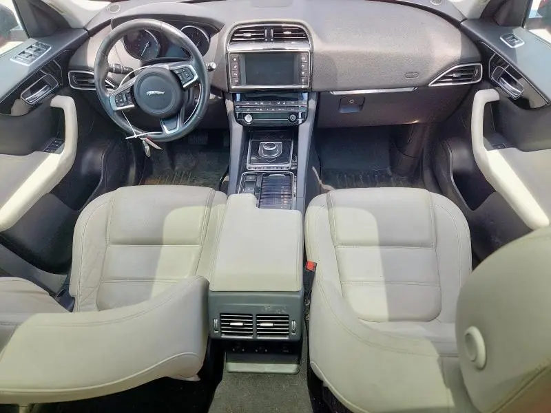 2018 JAGUAR F-PACE PRESTIGE  