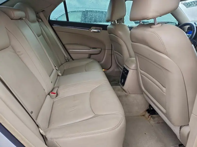 2012 CHRYSLER 300 LIMITED  