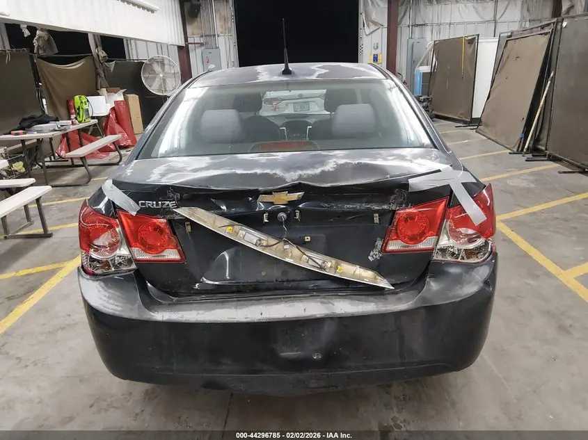 2012 CHEVROLET CRUZE LS