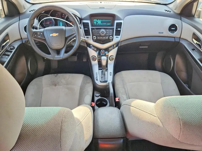 2011 CHEVROLET CRUZE LT  
