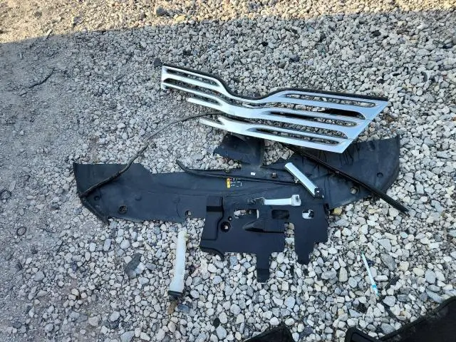 2013 CADILLAC XTS LIMOUSINE  