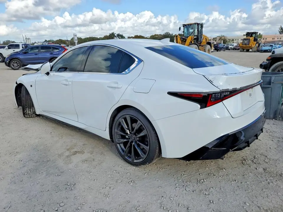 2025 LEXUS IS 350 F SPORT DESIGN  