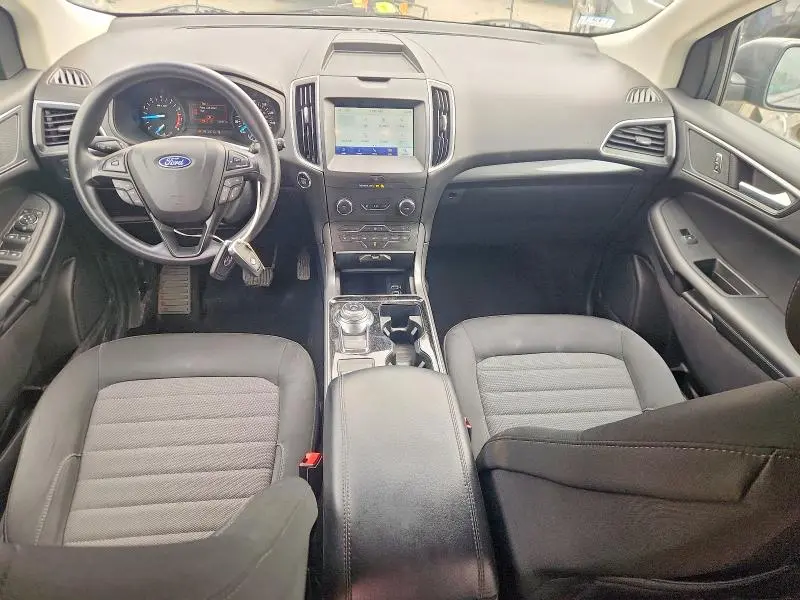 2020 FORD EDGE SE  