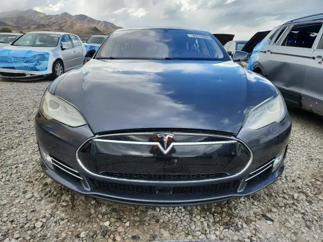 2016 TESLA MODEL S   