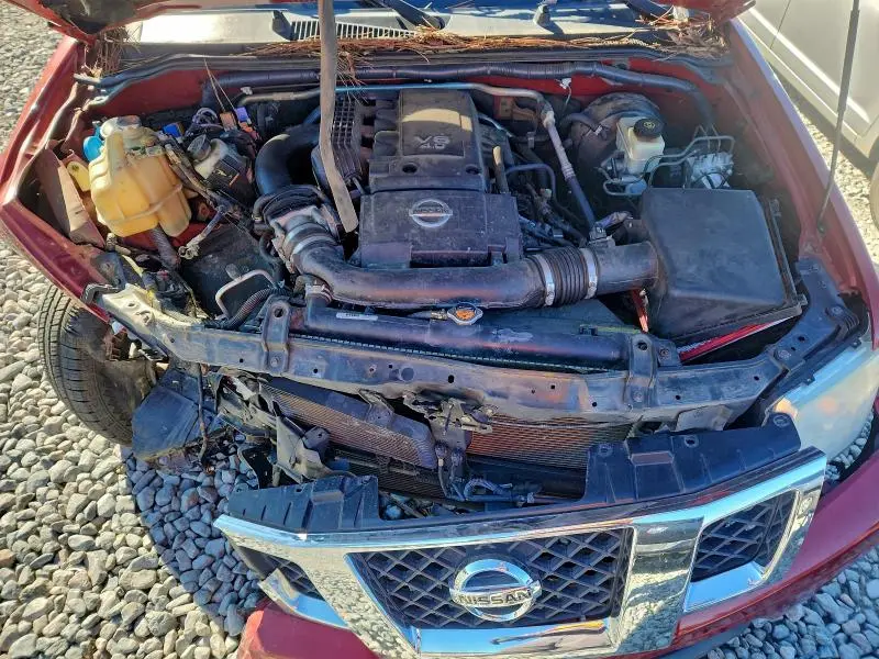 2015 NISSAN FRONTIER S  