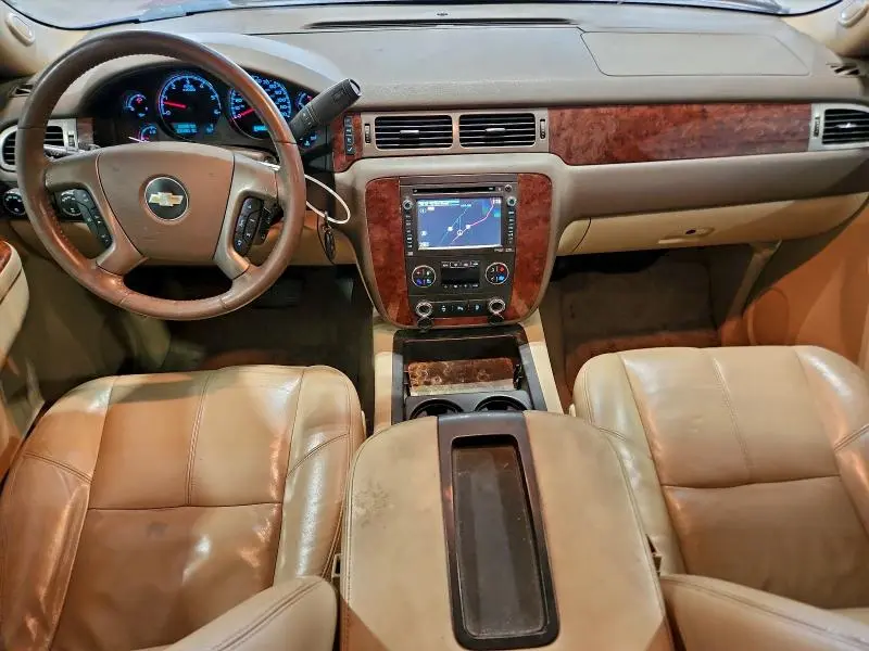 2012 CHEVROLET SUBURBAN K1500 LT  