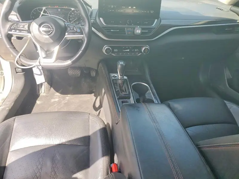 2023 NISSAN ALTIMA SR  