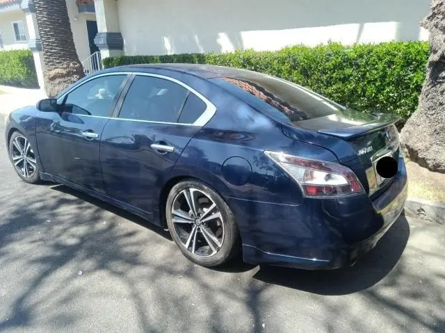 2014 NISSAN MAXIMA S  