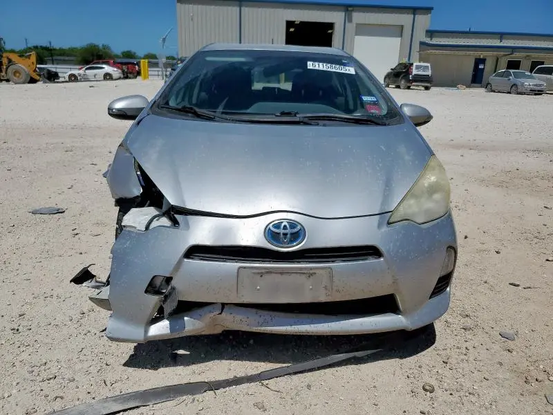 2013 TOYOTA PRIUS C   