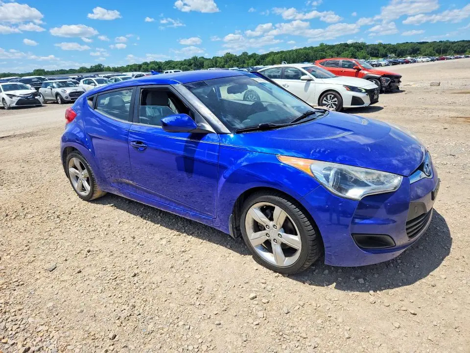 2012 HYUNDAI VELOSTER BASE  