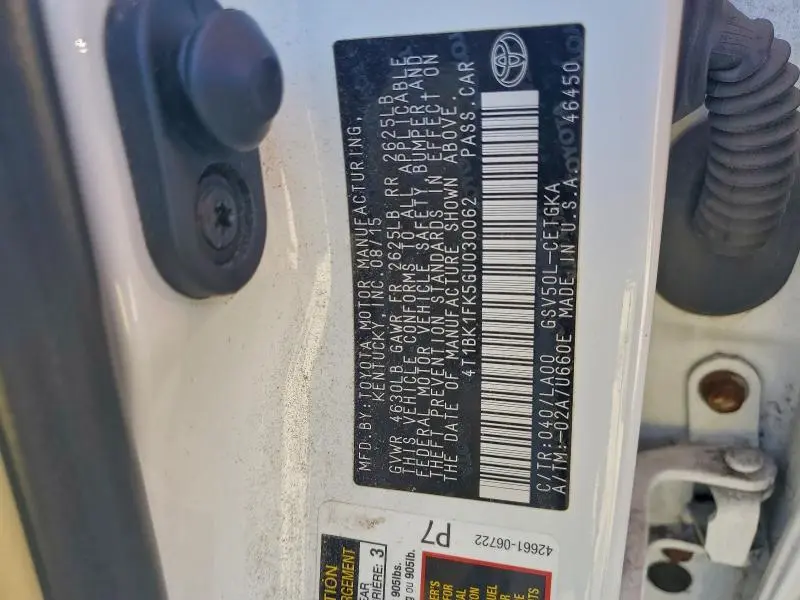 2016 TOYOTA CAMRY XSE  