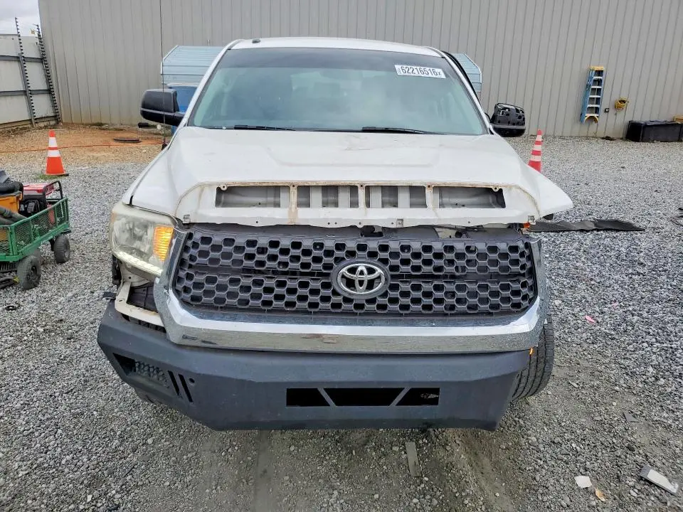 2015 TOYOTA TUNDRA CREWMAX SR5  