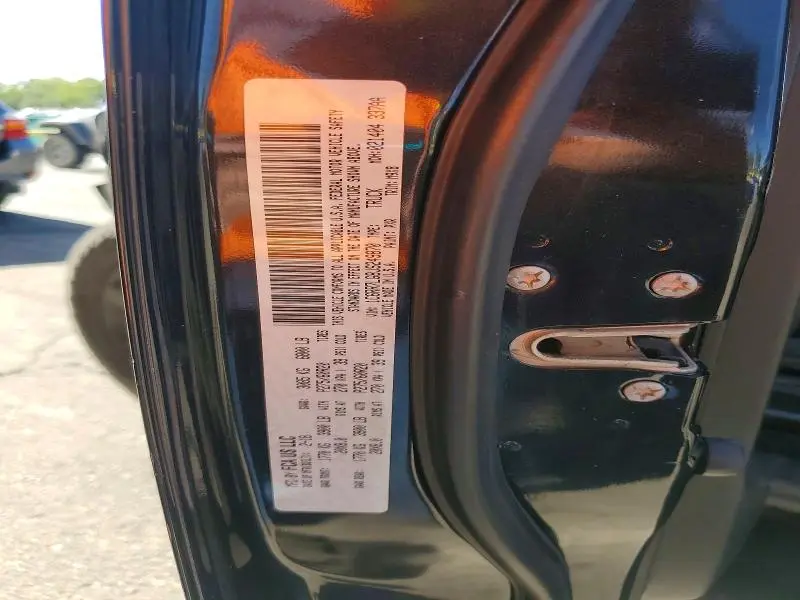 2018 RAM 1500 SLT  