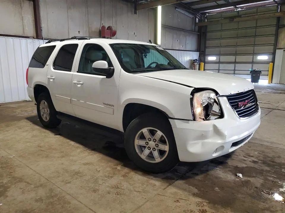 2011 GMC YUKON SLT  