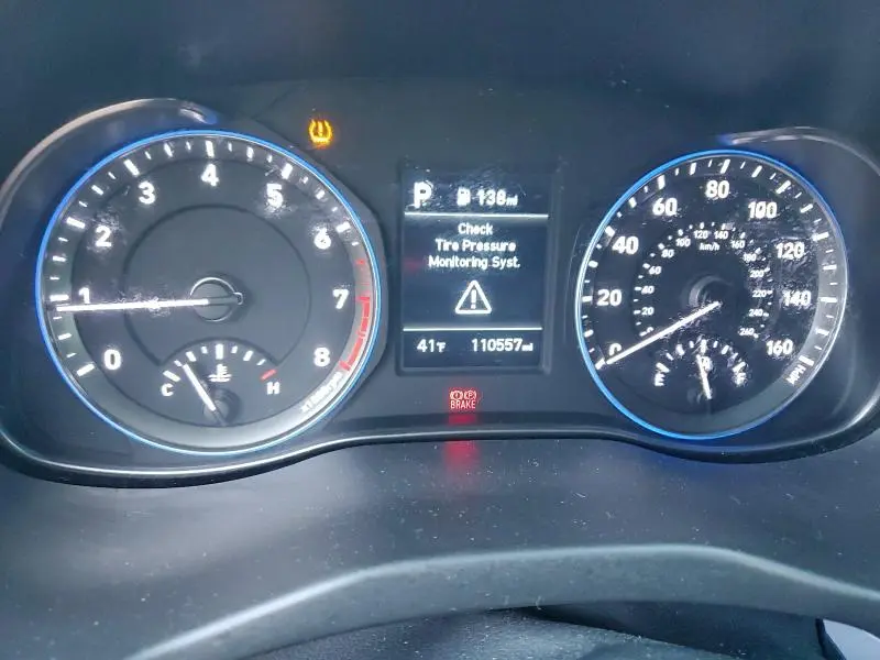 2019 HYUNDAI KONA SE  