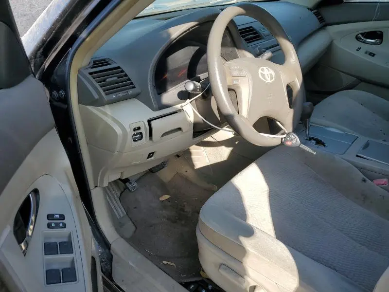 2011 TOYOTA CAMRY BASE  