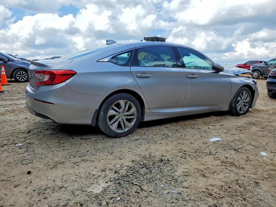 2020 HONDA ACCORD LX  