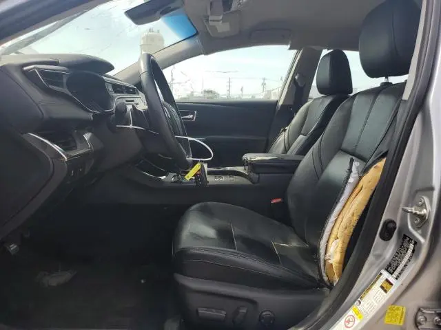 2018 TOYOTA AVALON XLE  