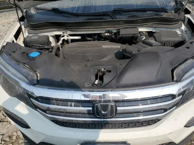 2017 HONDA PILOT ELITE  
