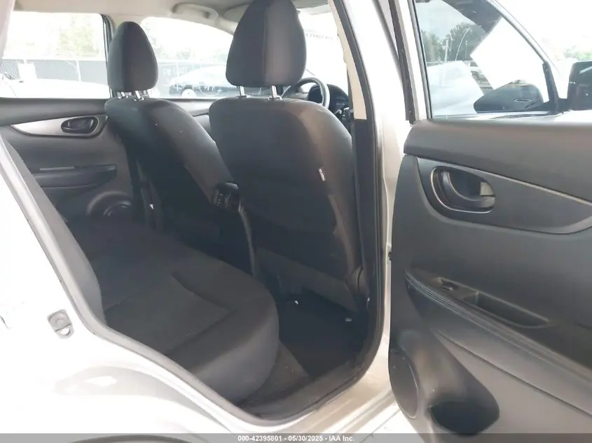 2019 NISSAN ROGUE SPORT S