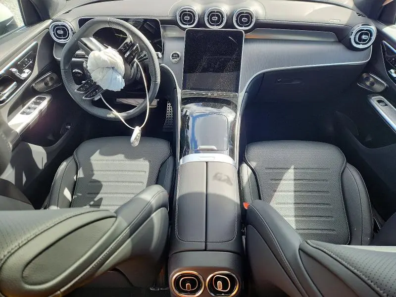 2026 MERCEDES-BENZ GLC COUPE 300 4MATIC  