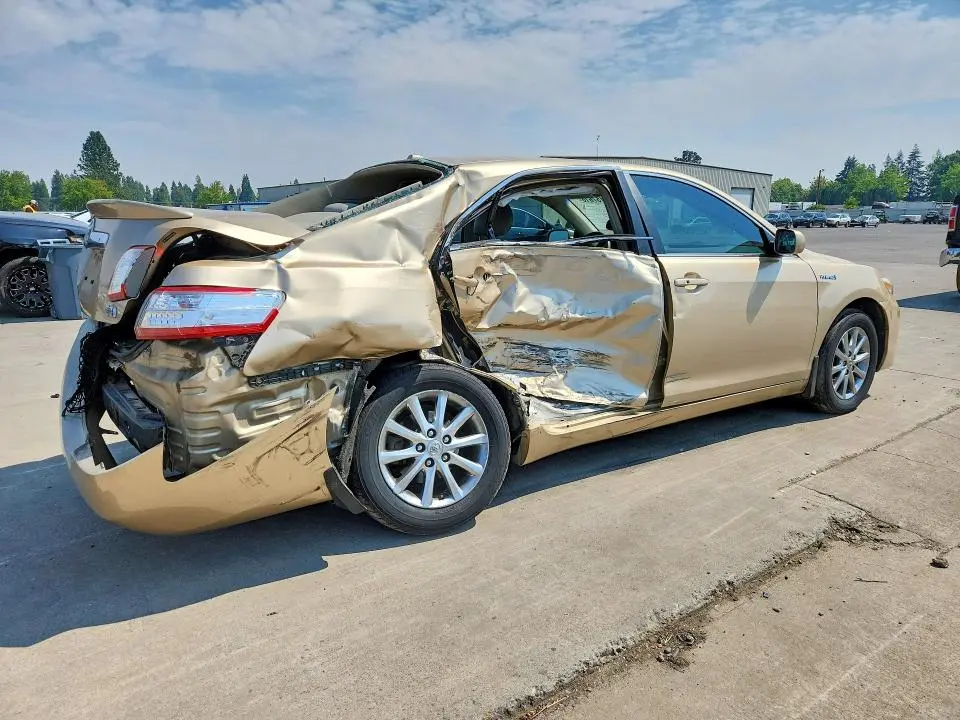 2010 TOYOTA CAMRY HYBRID  