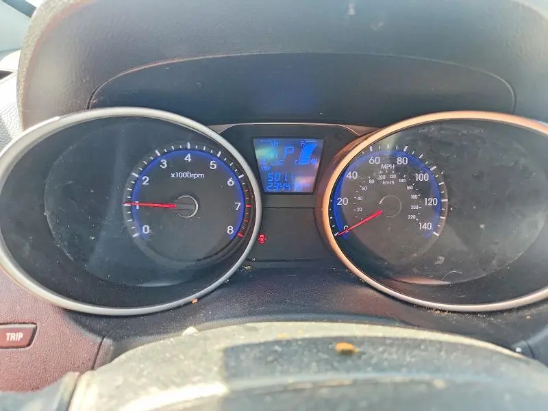 2012 HYUNDAI TUCSON GLS  