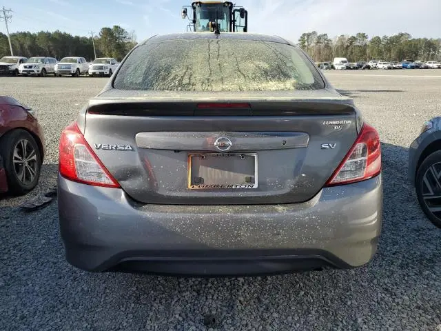 2019 NISSAN VERSA S  