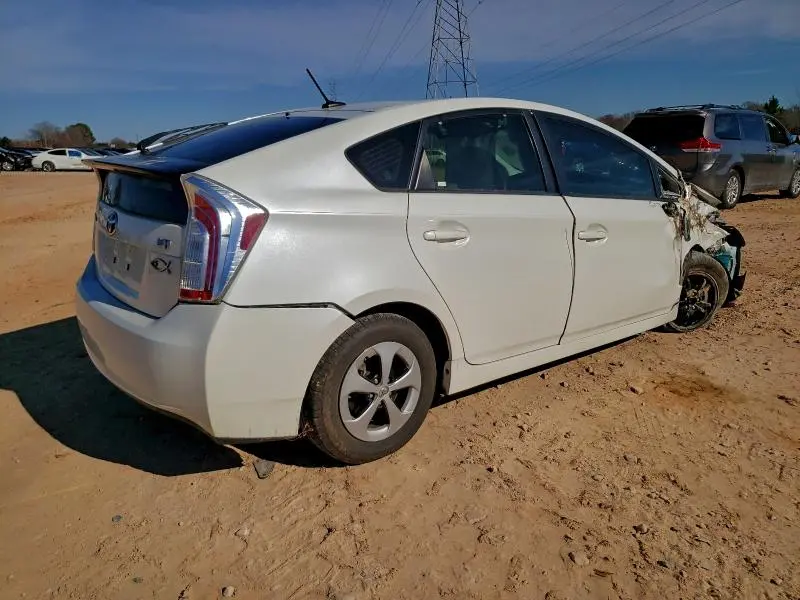 2013 TOYOTA PRIUS   
