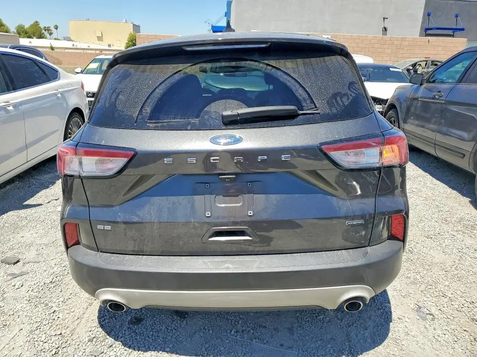 2020 FORD ESCAPE SE SPORT  