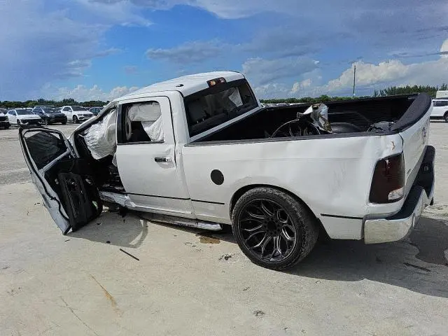 2020 RAM 1500 CLASSIC SLT  