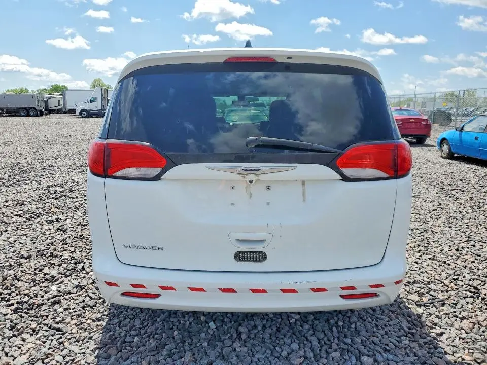 2021 CHRYSLER VOYAGER LXI  