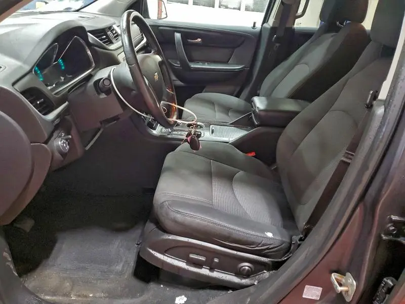 2016 CHEVROLET TRAVERSE LT  