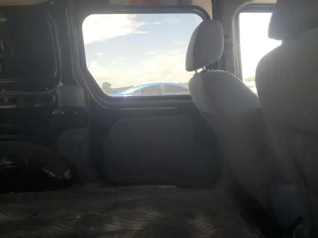 2010 FORD TRANSIT CONNECT XLT  