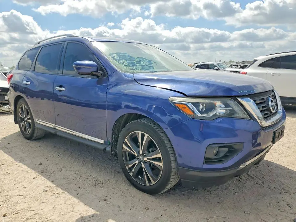 2017 NISSAN PATHFINDER S  