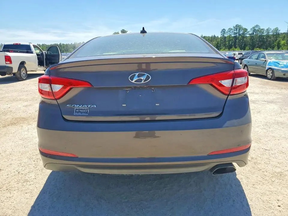 2016 HYUNDAI SONATA SE  