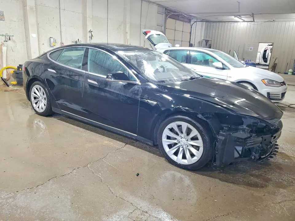 2016 TESLA MODEL S   
