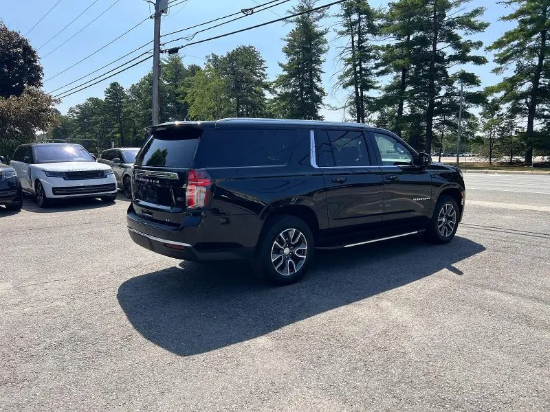 2022 CHEVROLET SUBURBAN K1500 LT  
