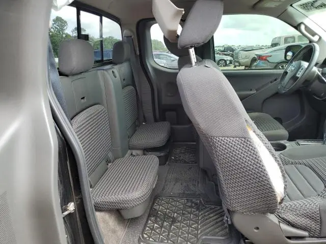 2017 NISSAN FRONTIER S  