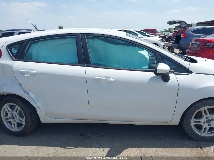 2017 FORD FIESTA SE