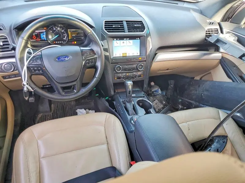 2017 FORD EXPLORER XLT  