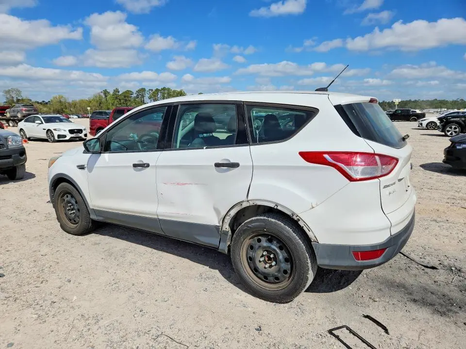 2016 FORD ESCAPE S  