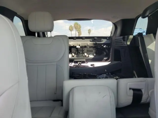 2024 LAND ROVER RANGE ROVER SPORT SE  