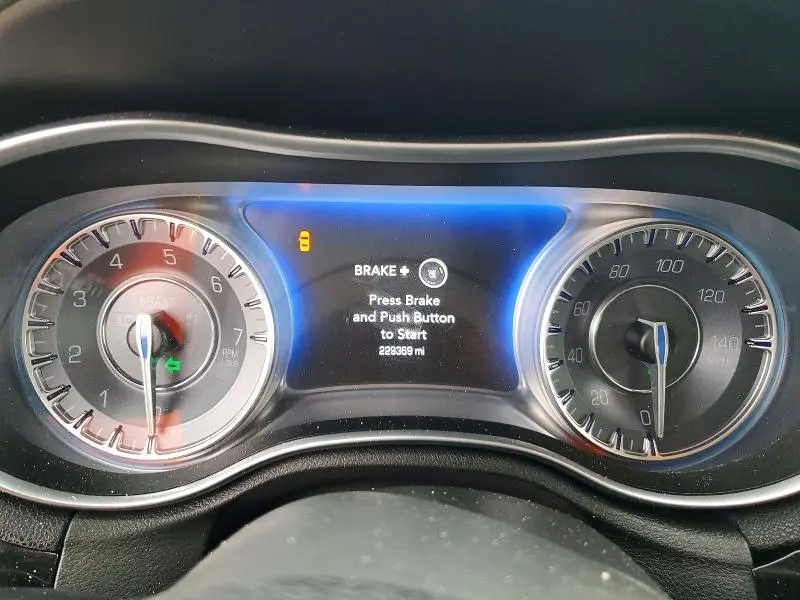 2015 CHRYSLER 300 LIMITED  