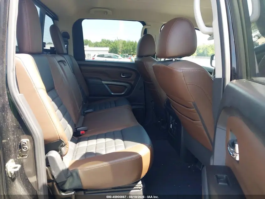2017 NISSAN TITAN PLATINUM RESERVE