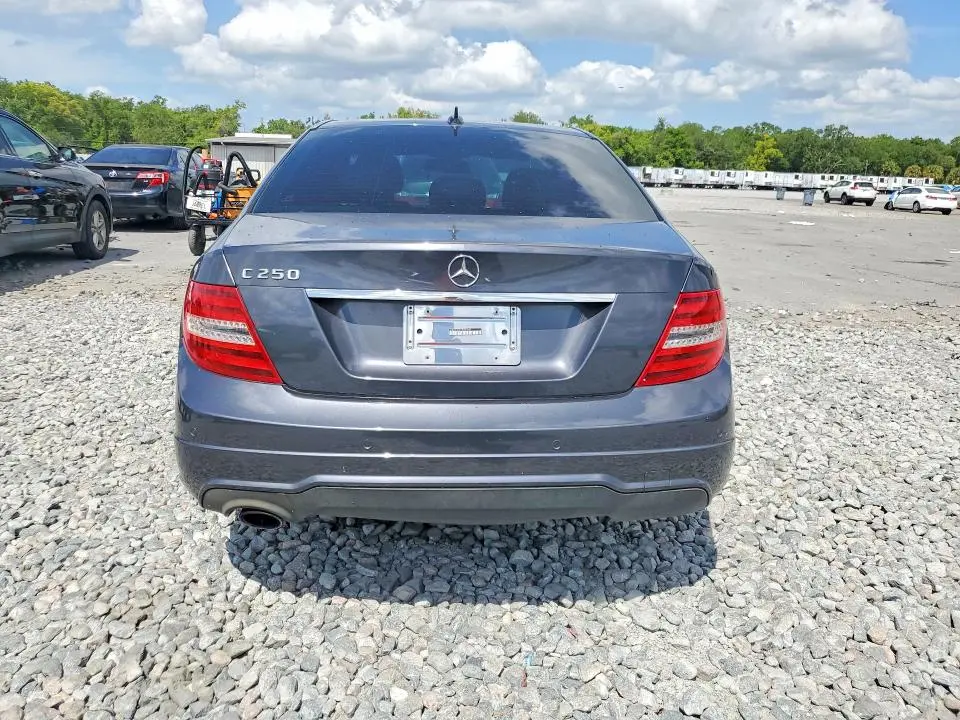 2013 MERCEDES-BENZ C 250  