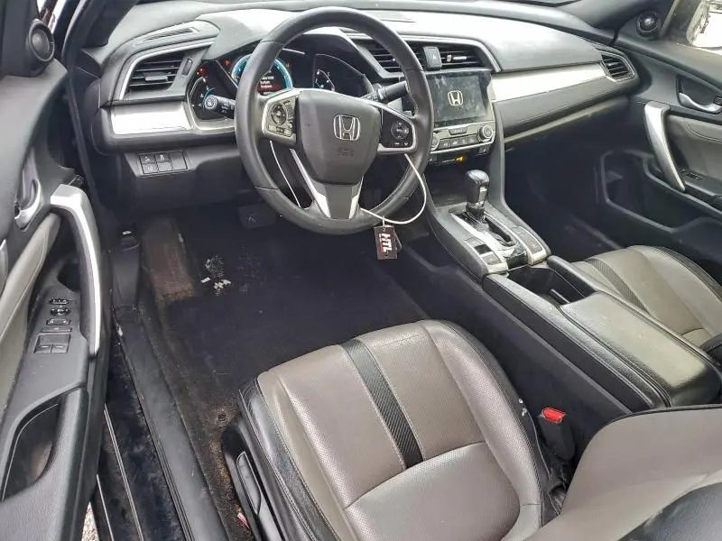 2017 HONDA CIVIC TOURING  