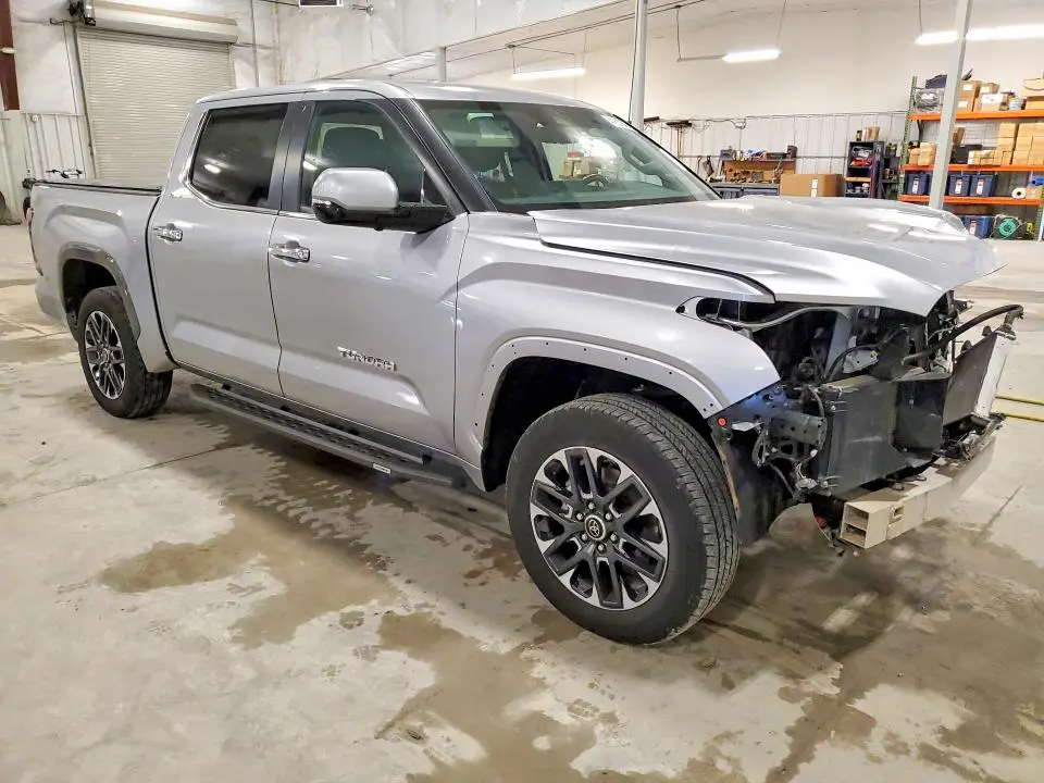2024 TOYOTA TUNDRA LIMITED  
