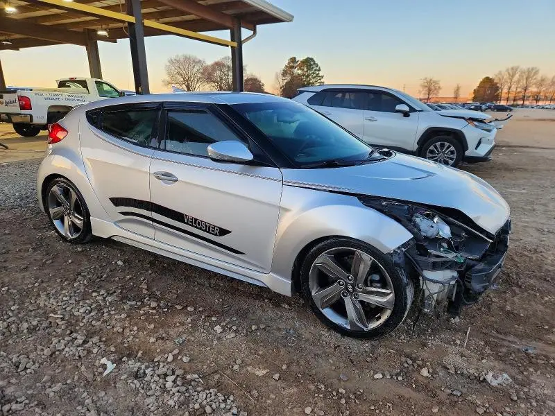 2013 HYUNDAI VELOSTER TURBO  